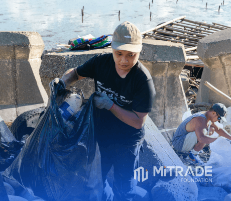 Marine debris collected on the coast at Yunlin’s Lin Hai Park